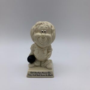Vintage 1971 R & W Berries “Old Bowlers Never Die” Statue Figurine #836 USA
